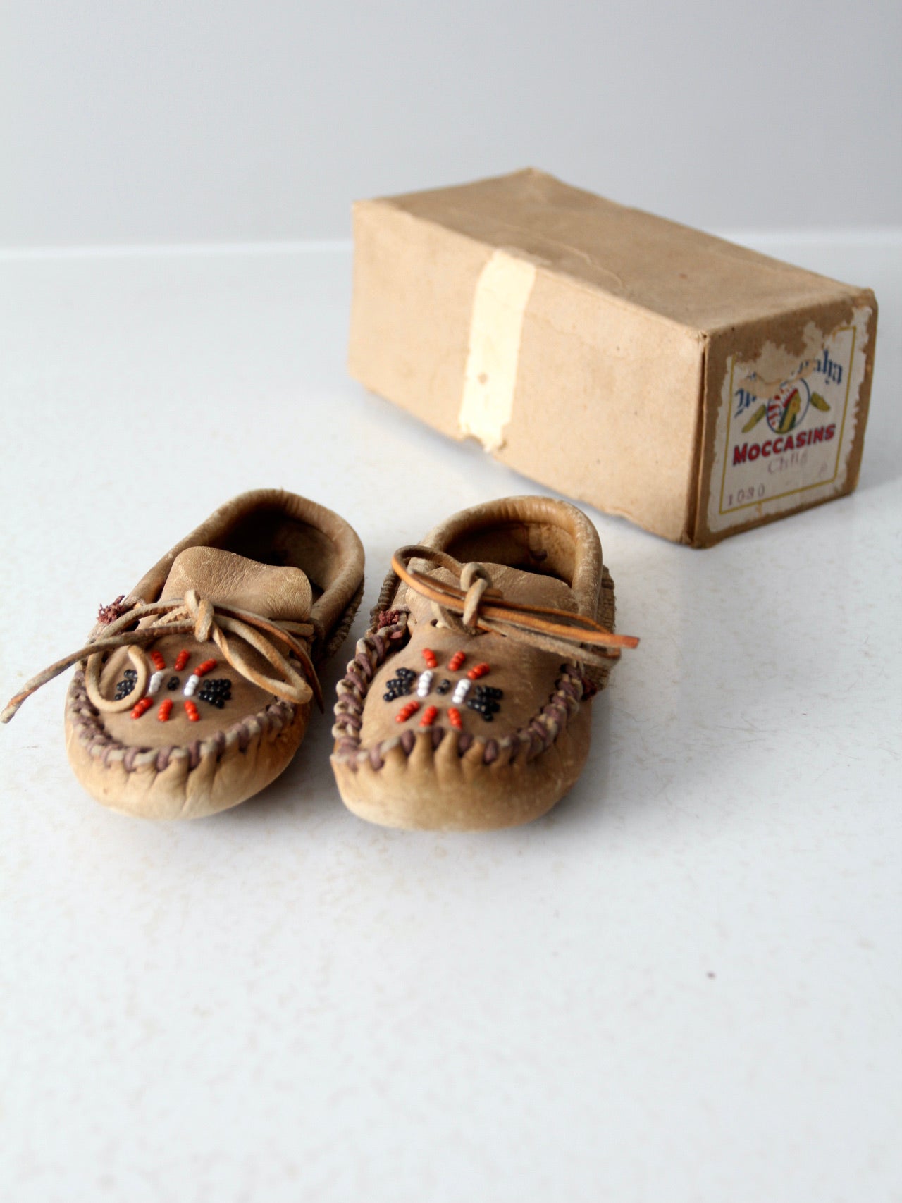 Vintage clearance minnetonka moccasins