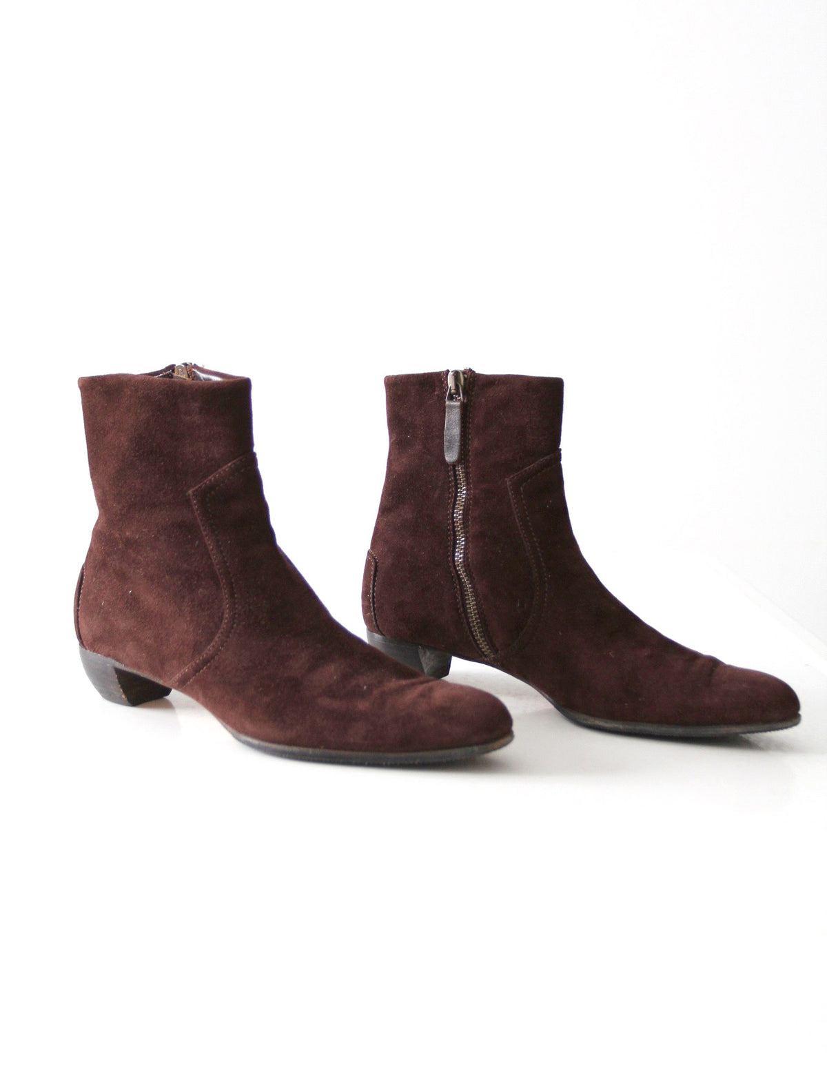 Leggiadro suede ankle boots ⎮ size US 6.5