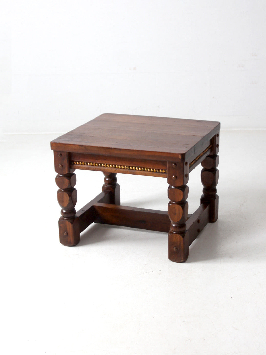 vintage lodge style end table