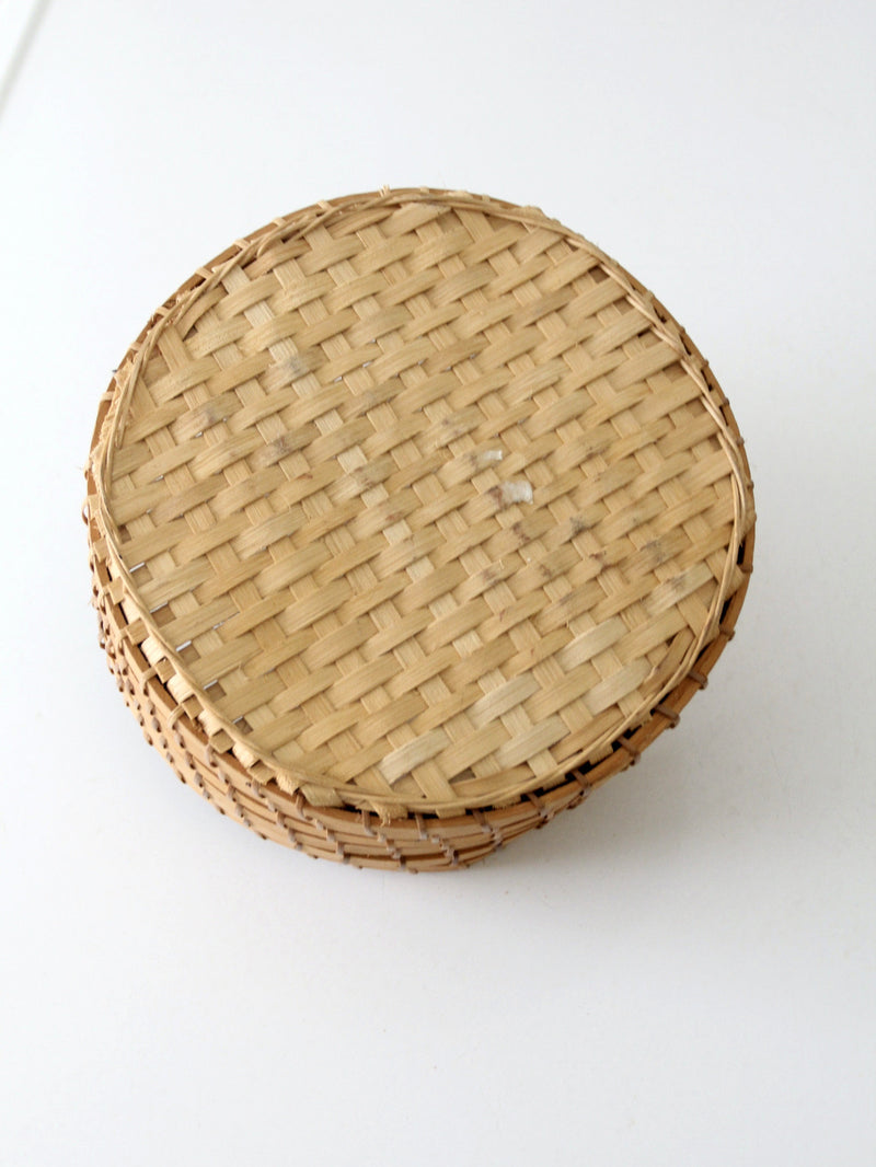 vintage woven catchall basket