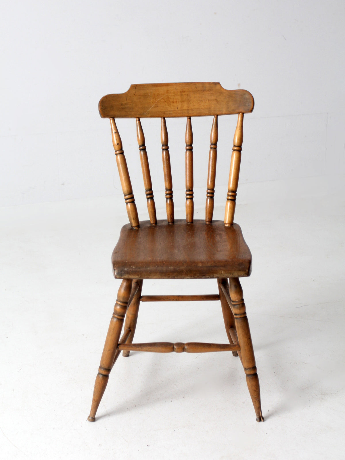 vintage spindle back tavern chair