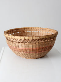 vintage woven basket bowl