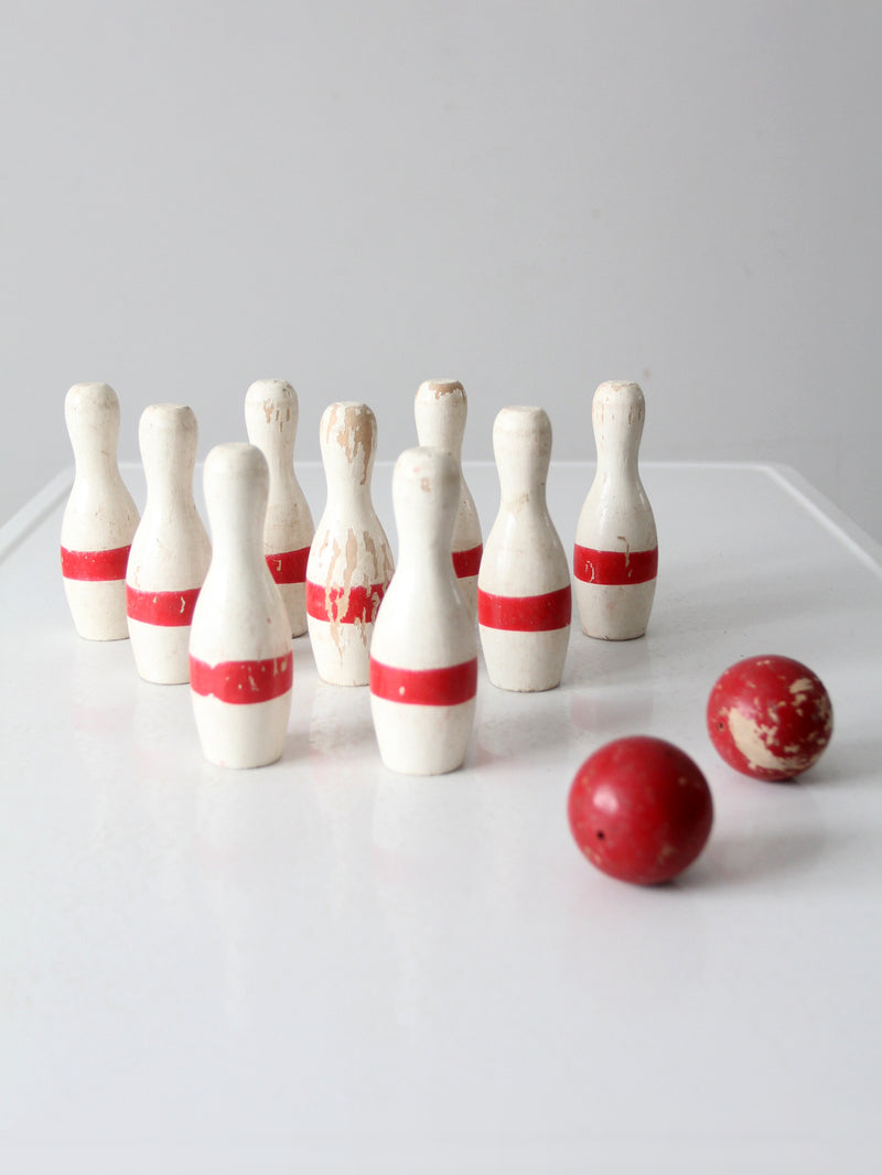 antique bowling game skittles set with box