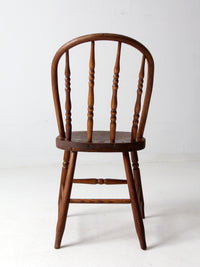 antique Windsor bow-back dining chair