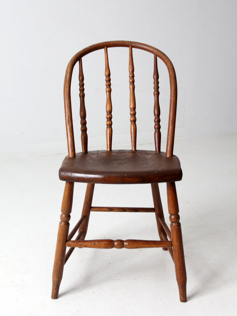 antique Windsor bow-back dining chair