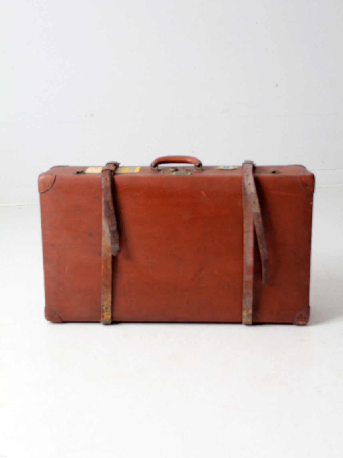 vintage Utica Vulkanfibre steamer ship luggage