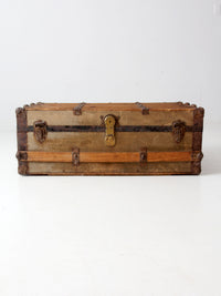 antique streamer trunk