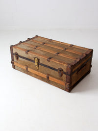 antique streamer trunk