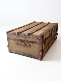 antique streamer trunk