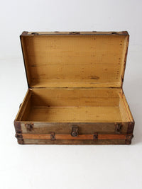 antique streamer trunk