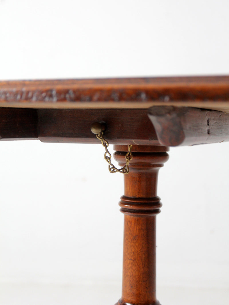 antique tilt top parlor table