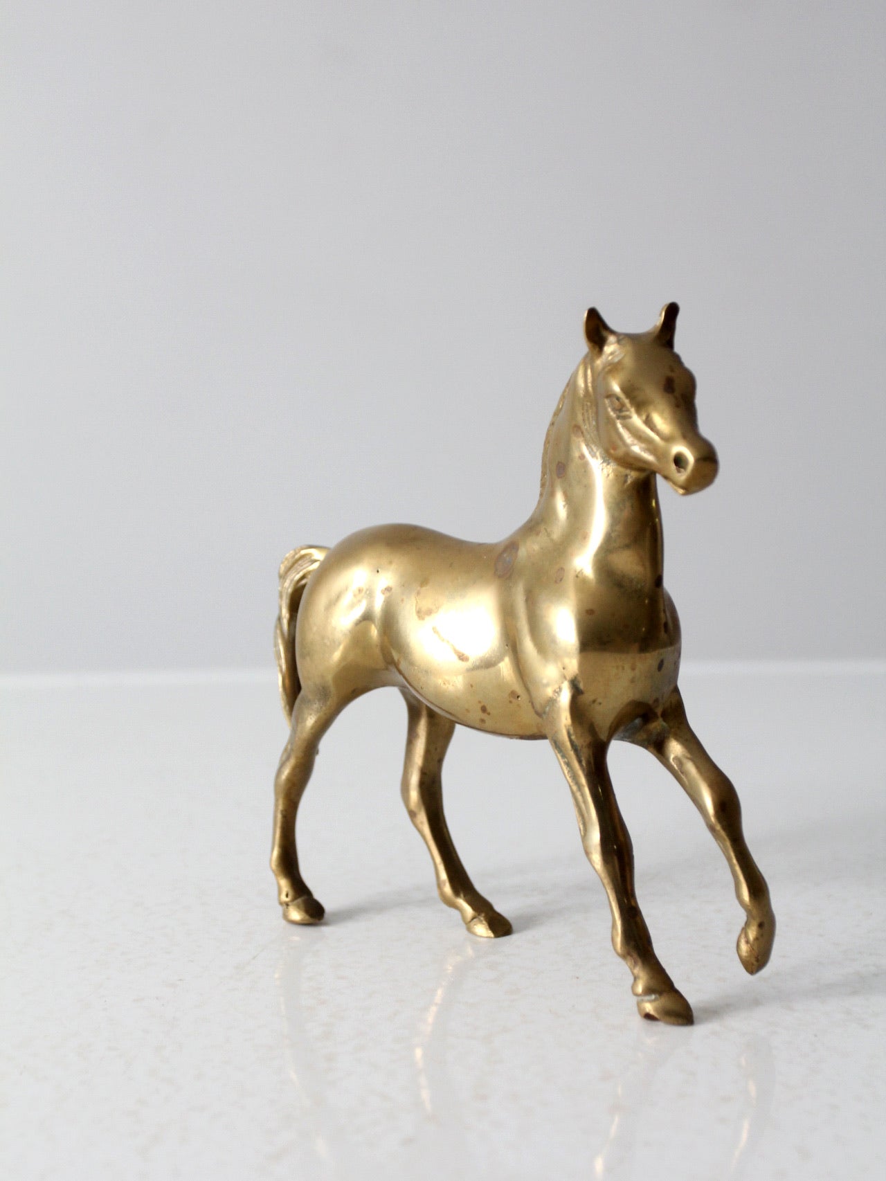 Vintage Brass Horse Head Thoroughbred Horse Paper Weight Horse Figure Horse  Statue 