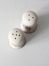 vintage Royal Season Stoneware snowman salt & pepper shakers