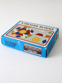 vintage Lillian Vernon pattern blocks