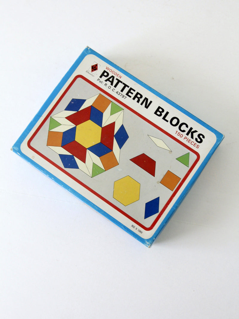 vintage Lillian Vernon pattern blocks