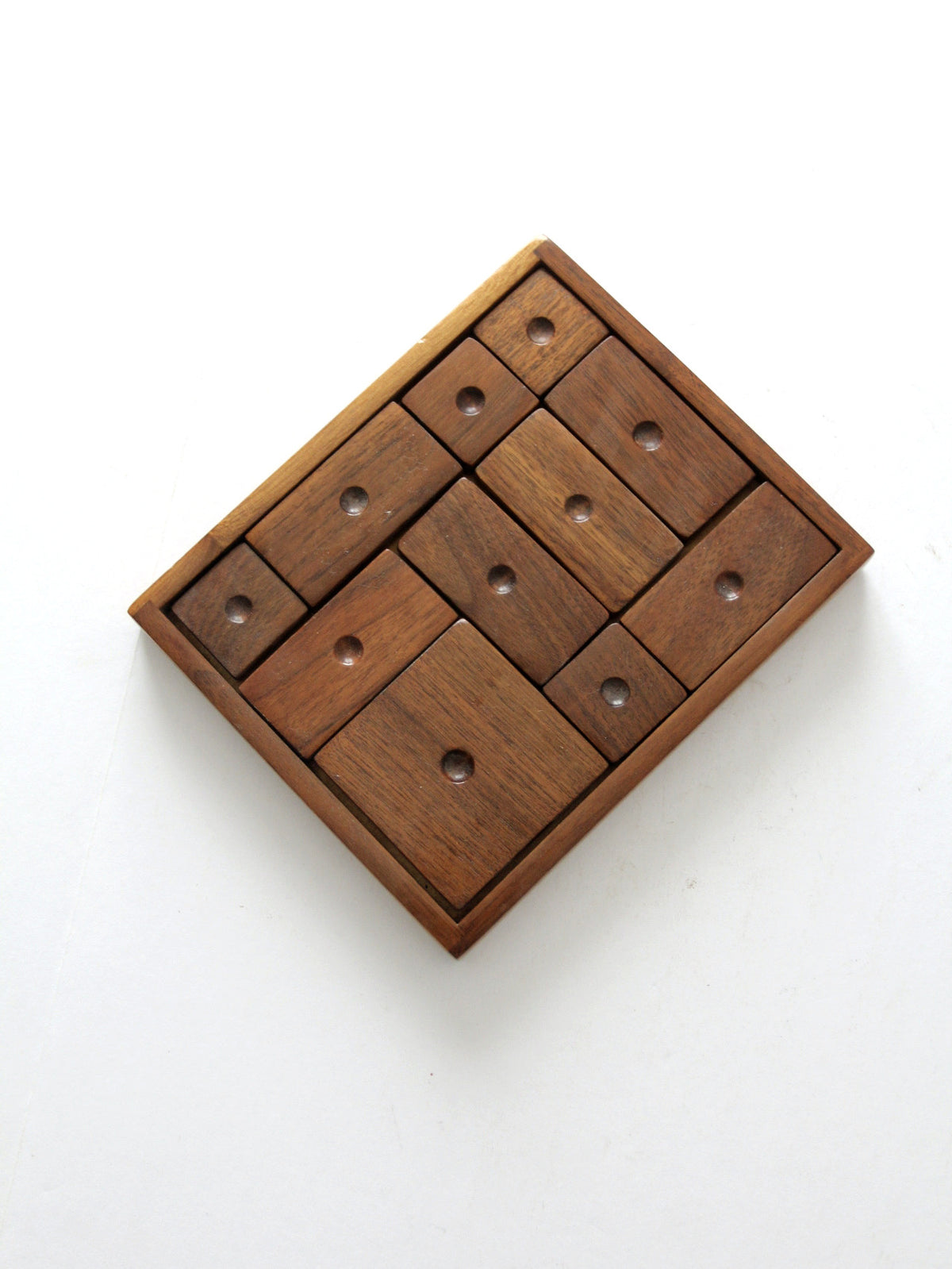 vintage World Wide Games wooden puzzle