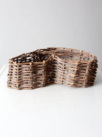 vintage twig heart wall basket