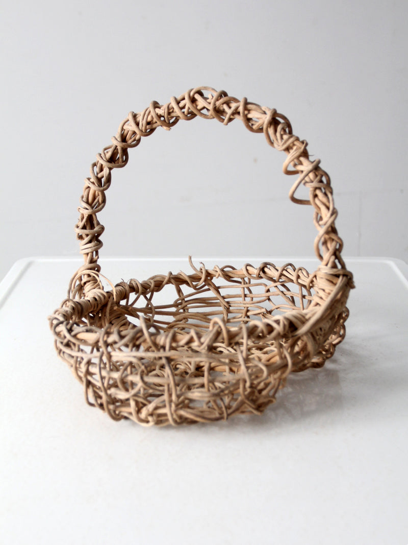 vintage open weave grapevine basket