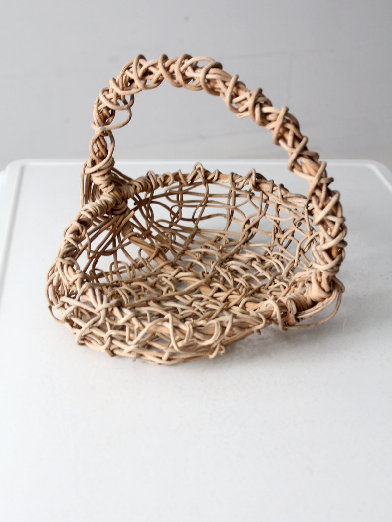 vintage open weave grapevine basket