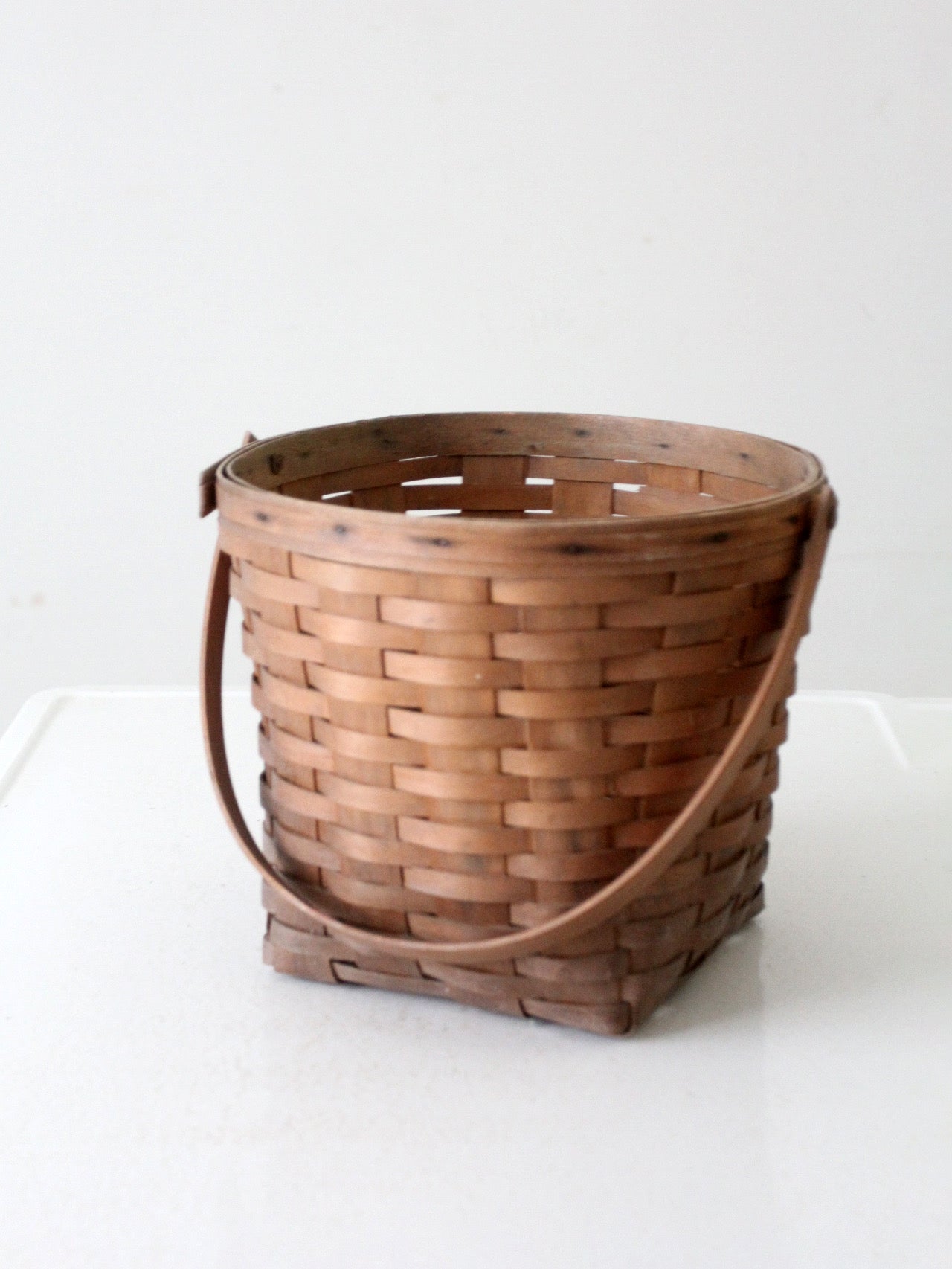 Longaberger offers Vintage basket..In perfect condition