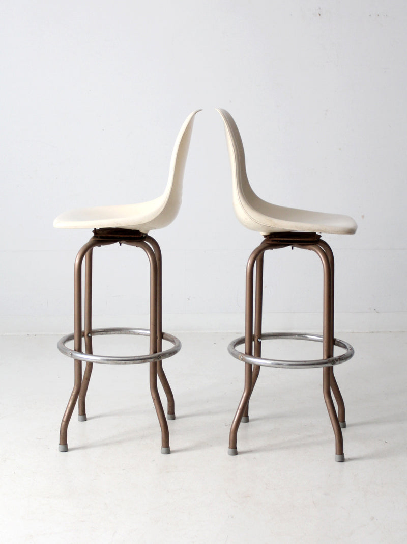 mid century fiberglass shell swivel bar stools