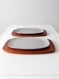 mid century sizzler plates pair