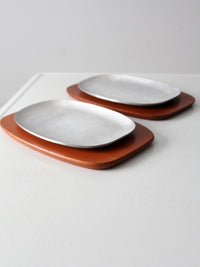 mid century sizzler plates pair