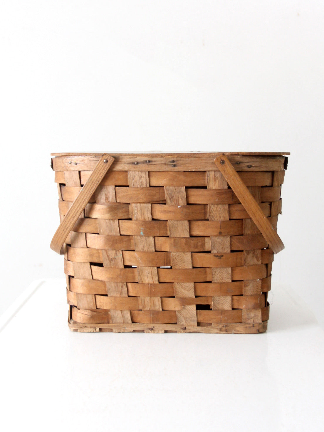 vintage splint weave picnic basket