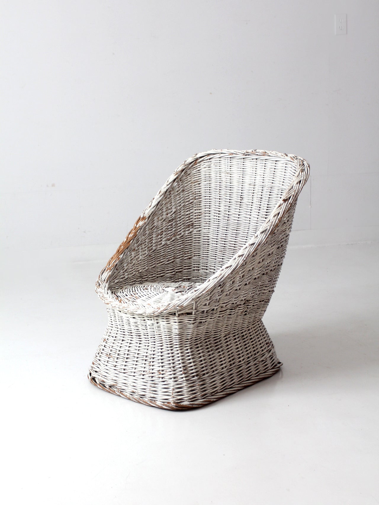 Vintage 2025 bucket chair