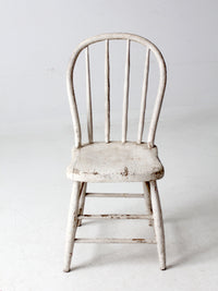 antique white spindle back chair