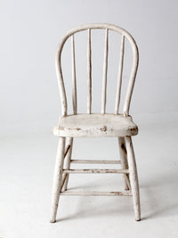 antique white spindle back chair