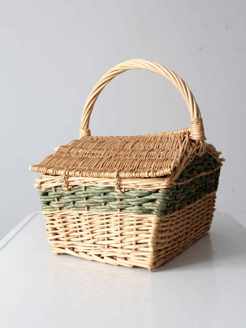 vintage wicker picnic basket