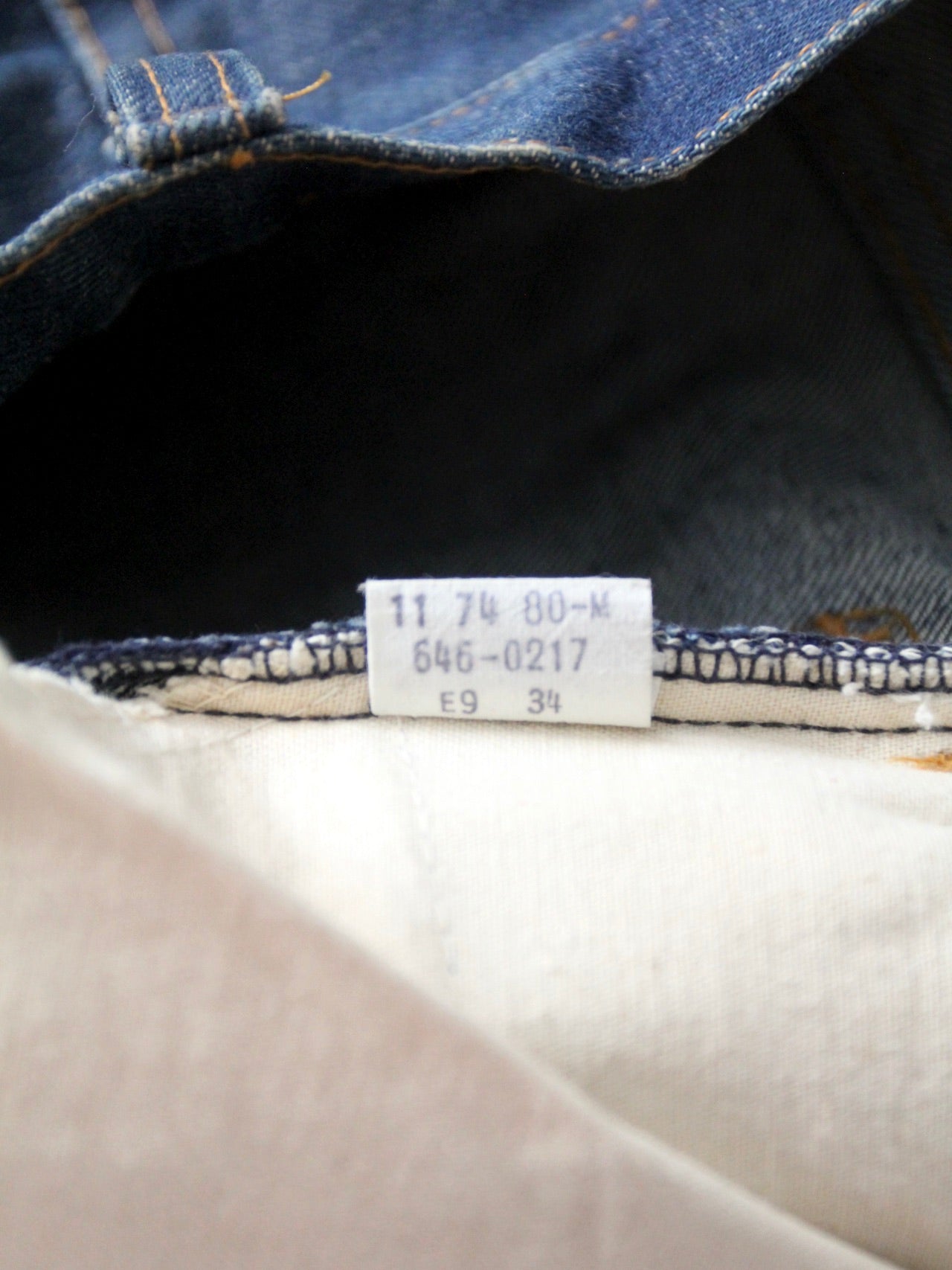 vintage Levis 646 jeans, 32 x 37.5