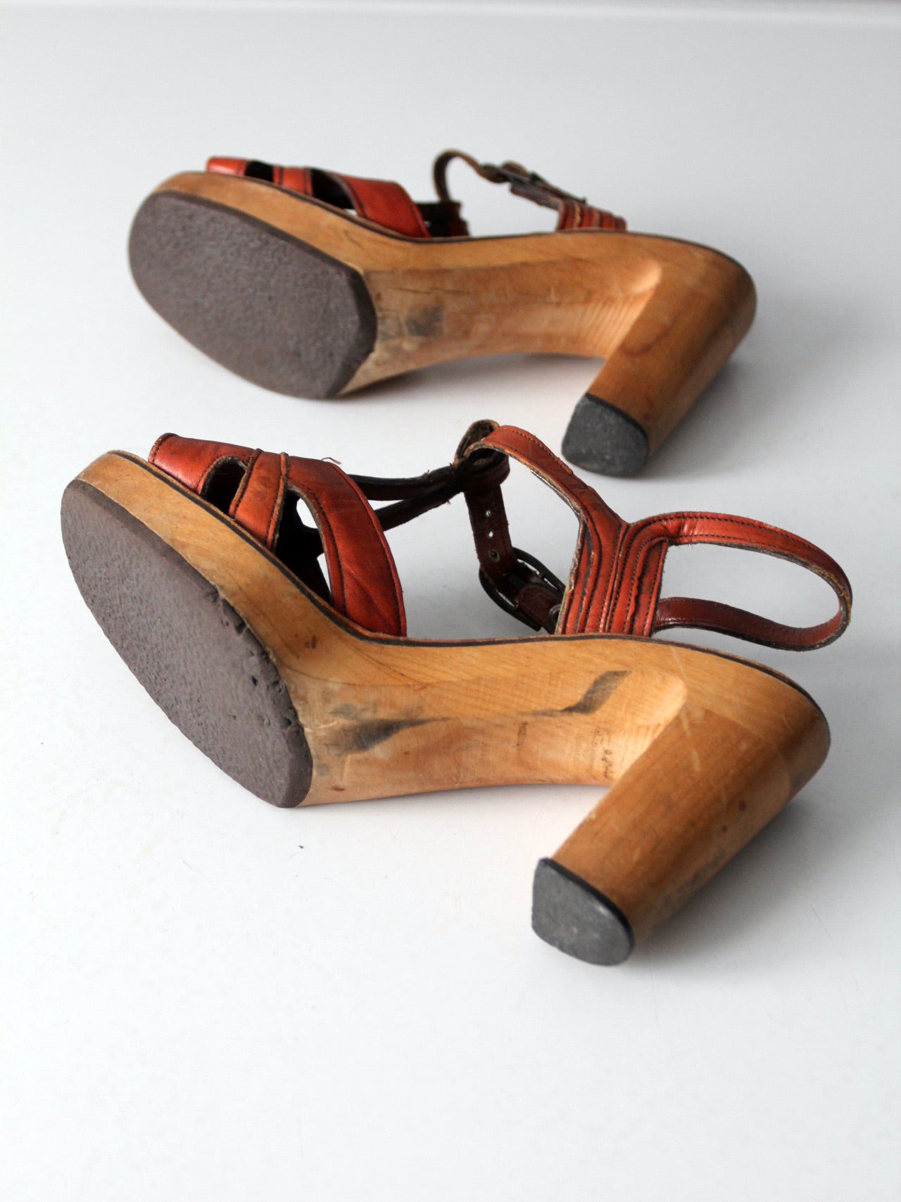 Retro Glamour Revived: Embrace the 70s with Super High Heel Leather  Platform Clogs Platform Heels, Wood Heels - Etsy España | Platform shoes, Chunky  heels sandals, Leather platform sandals