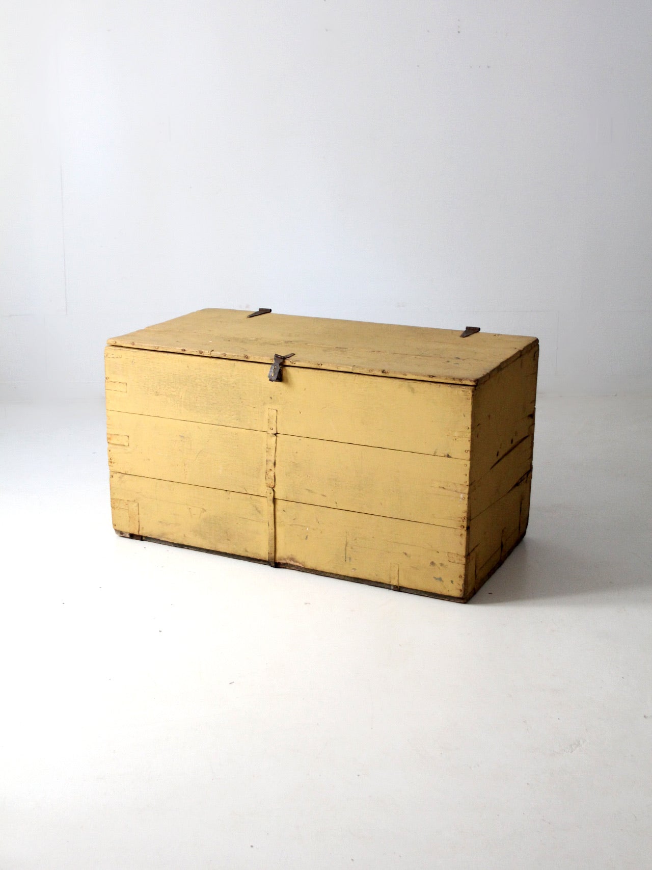 Mustard discount blanket box