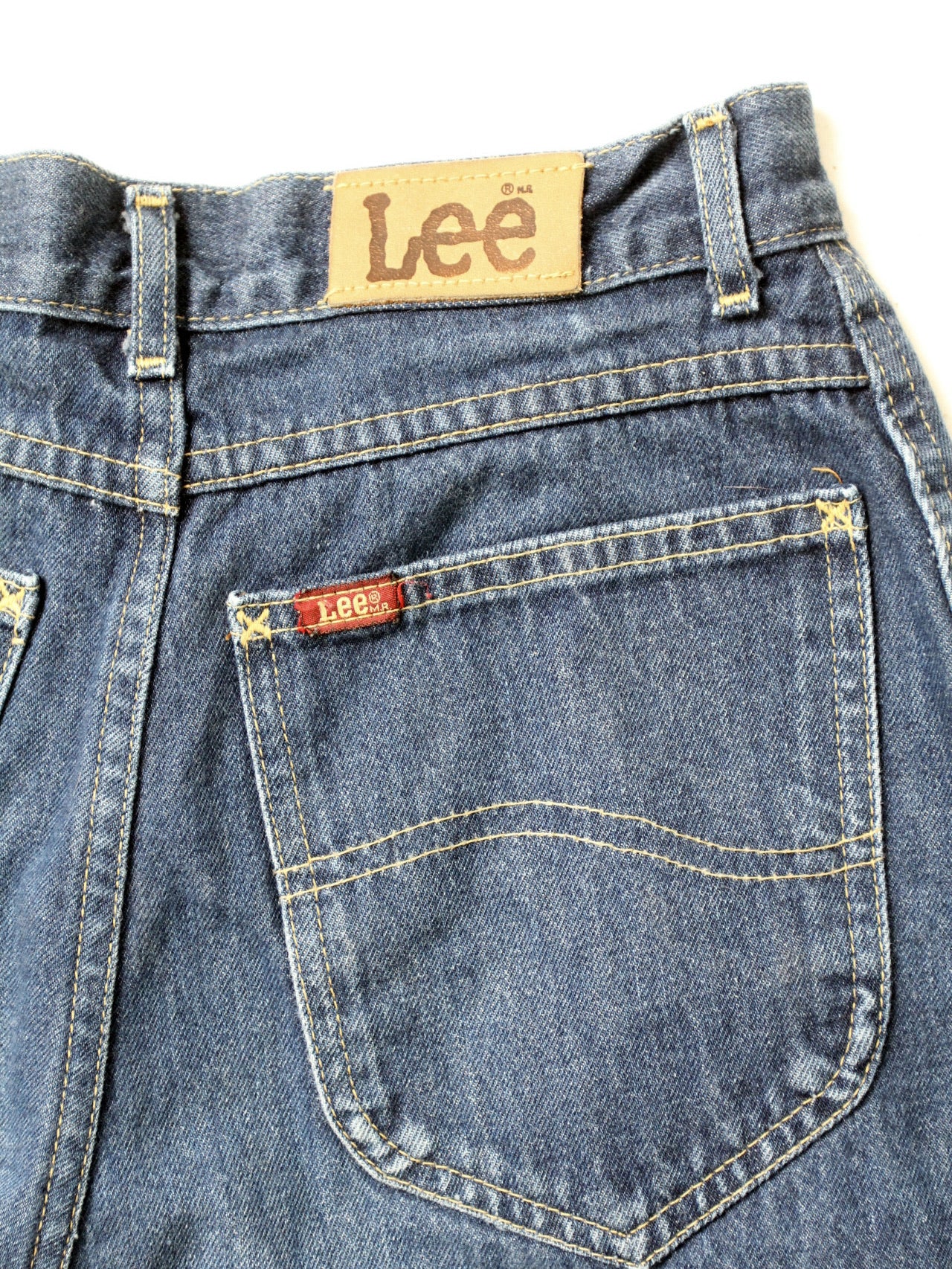 Vintage Lee Jeans High Waist Tapered Leg Union Made USA 8 Long 26” Waist