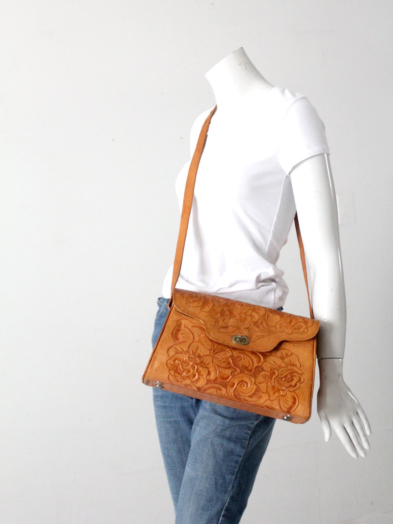 Vintage Tooled Leather Purse with Adjustable Strap - clothing & accessories  - by owner - apparel sale - craigslist