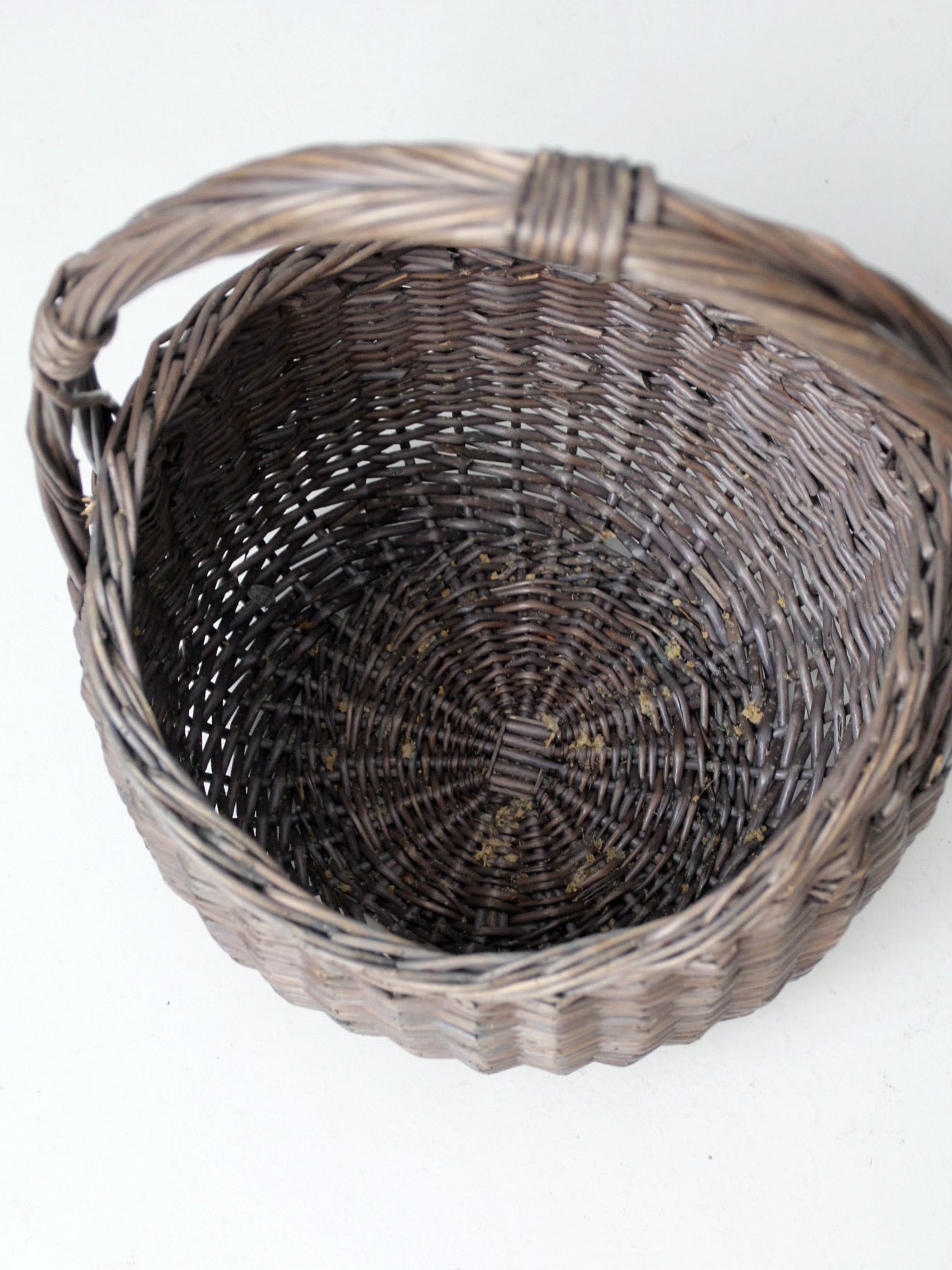 vintage handle basket – 86 Vintage