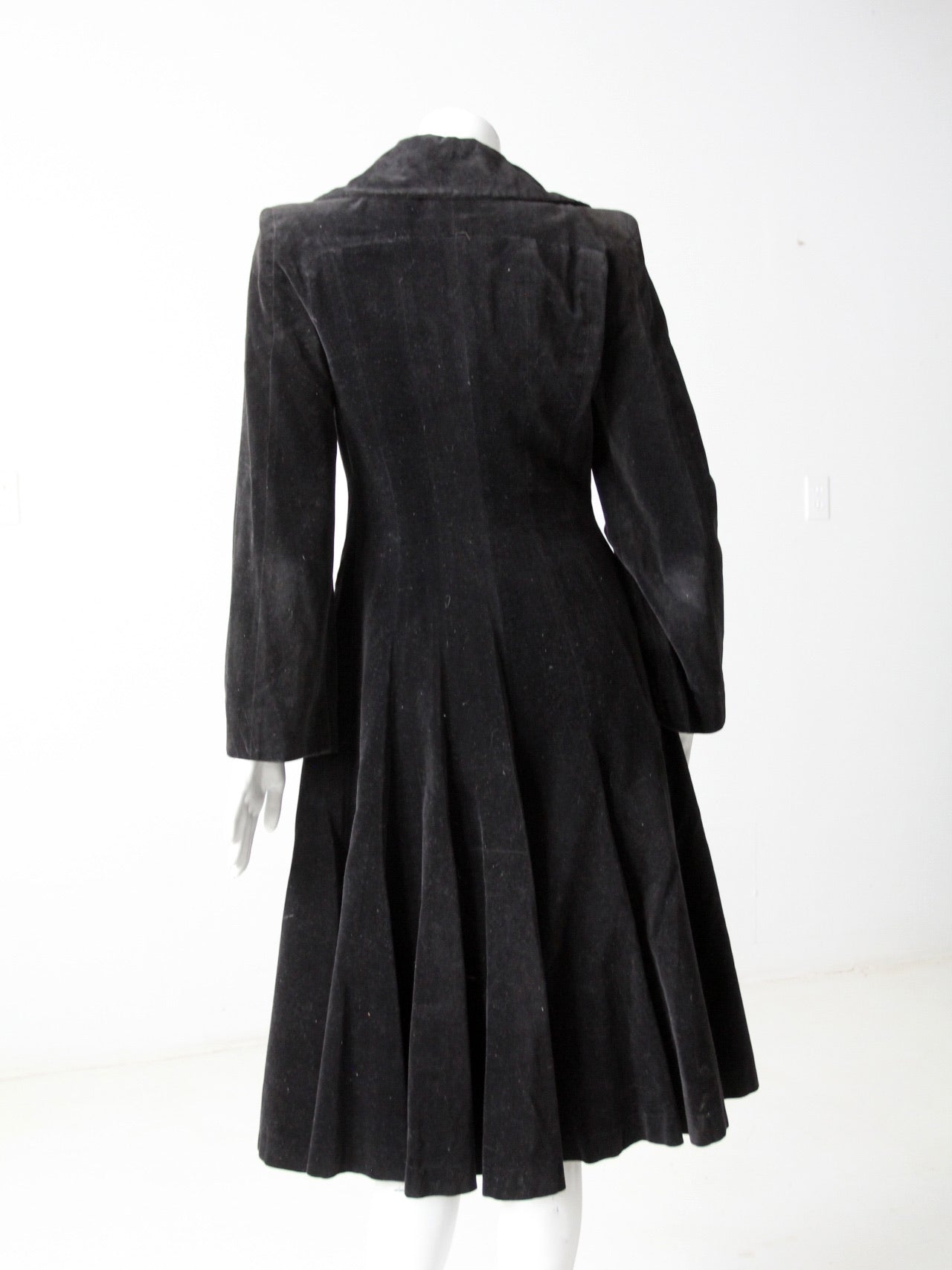 vintage 60s Stirling Cooper velvet overcoat – 86 Vintage