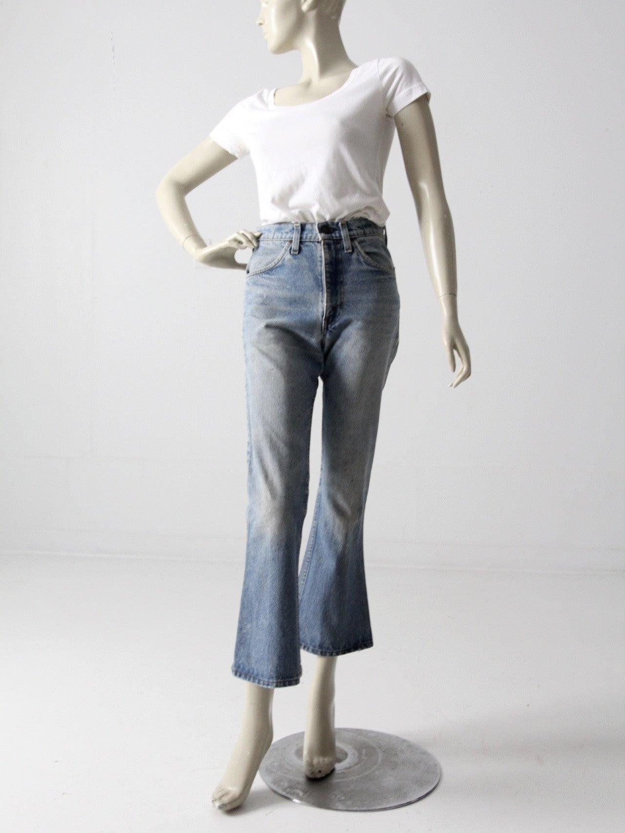 vintage Levis 646 jeans, crop flare 29 x 28 – 86 Vintage