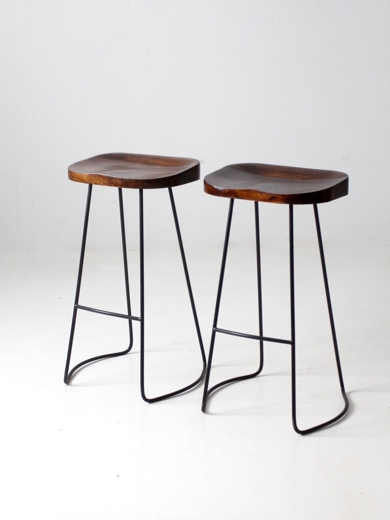 Hairpin discount counter stool