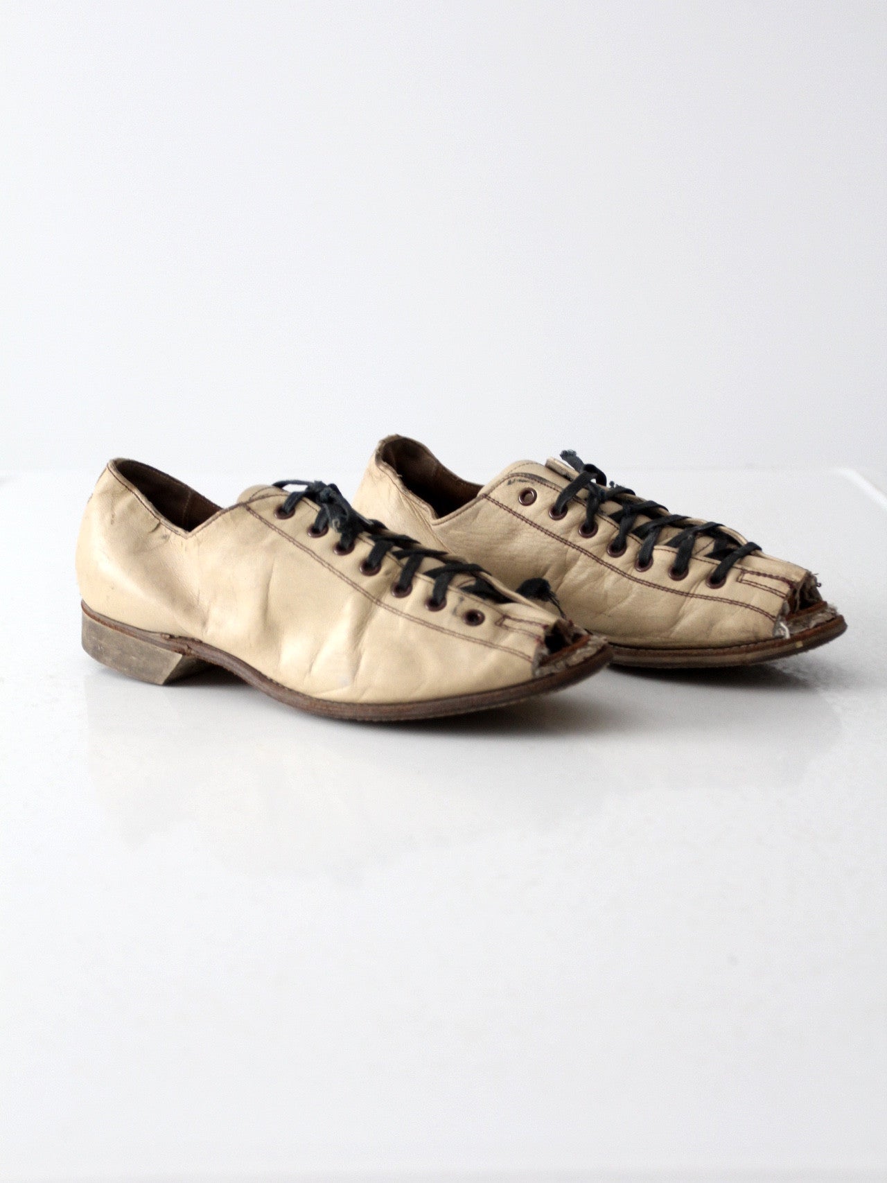 vintage Hyde bowling shoes with custom open toes 86 Vintage