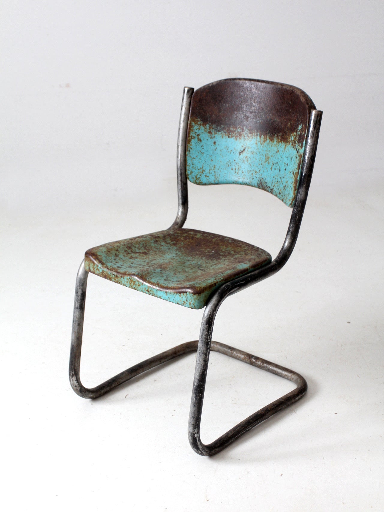 vintage metal floating patio chair 86 Vintage