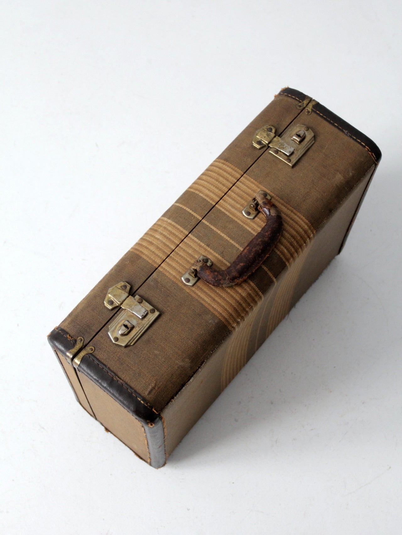 vintage square canvas suitcase – 86 Vintage