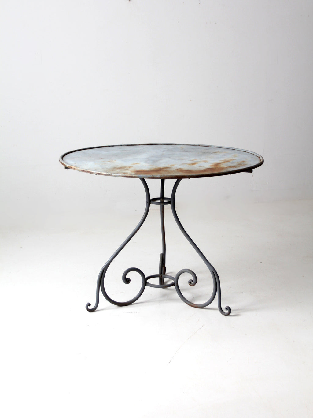 antique metal garden table – 86 Vintage