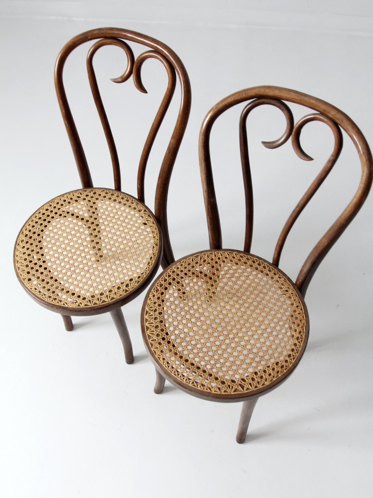 Bentwood cane online chairs