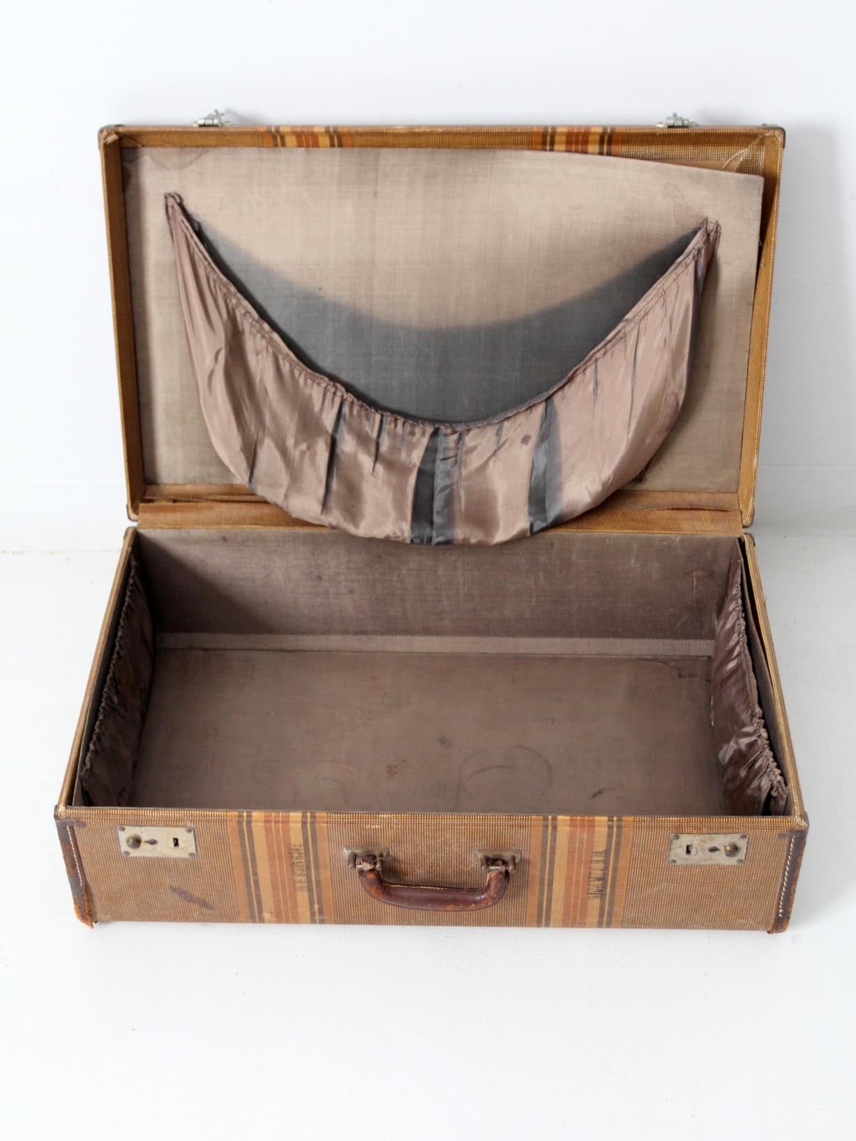 Vintage FRENCH COMPANY Black & Grey PINSTRIPE Suitcase Luggage 
